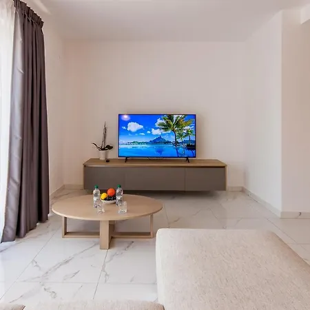 Apartment Modern Heart Of Viani N1 And N4 - Happy Sliema